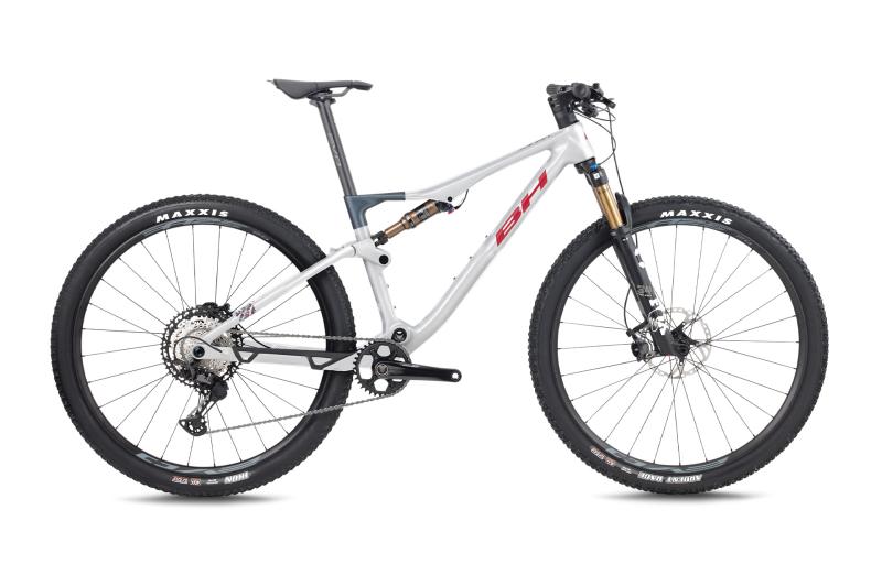 BH LYNX RACE 8.5 SILVER-RED-SILVER 2024 - 29