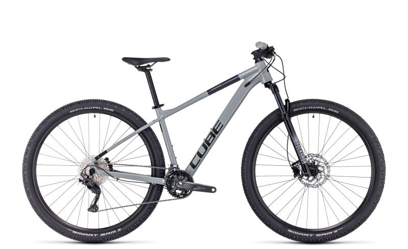 Cube Attention swampgrey´n´black 2023 - 27,5