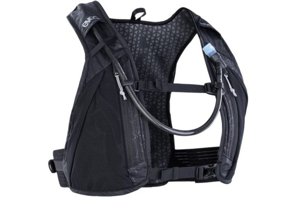 Evoc Hydro Pro 6 + Trinkblase 1,5 L