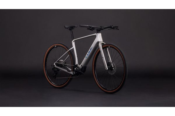 Cube Nulane Hybrid C:62 Race 400X - 400 Wh - 28 Zoll - Diamant - 2026