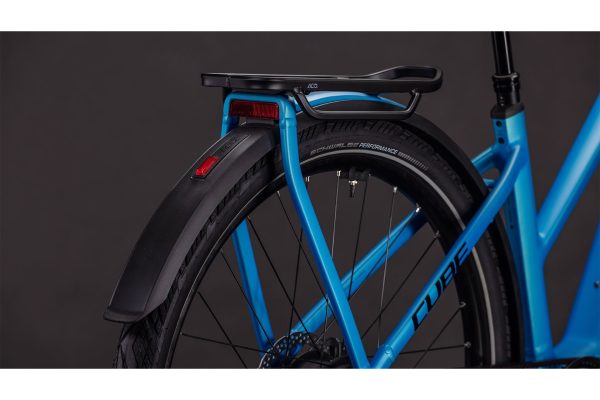 Cube Kathmandu Hybrid Comfort Pro 800 - 800 Wh - 28 Zoll - Trapez - 2026