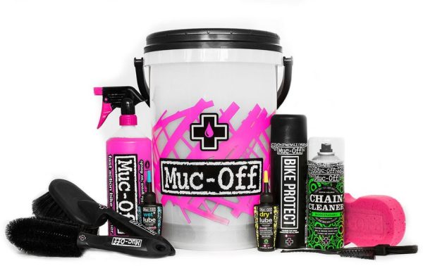 5037835999006 Muc-Off Bucket Kit Wascheimer-Set