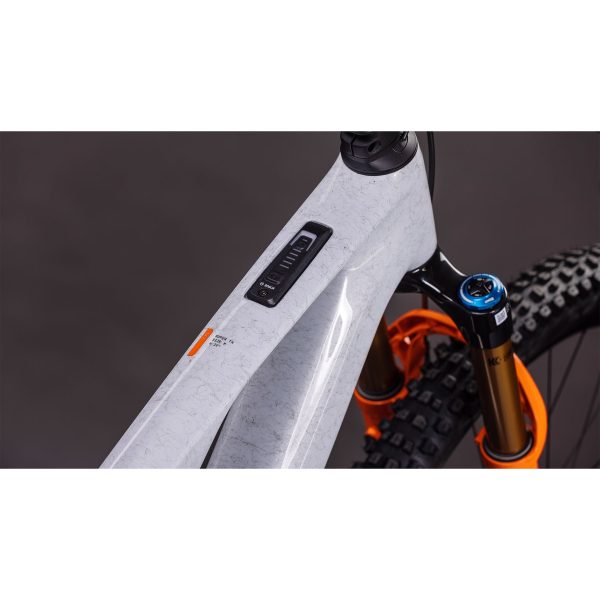 Cube AMS Hybrid ONE44 C68X SUPER TM 400X – foggrey fibre – 400Wh – Diamant, Detail1 Cube AMS Hybrid ONE44 C:68X SUPER TM 400X - foggrey / fibre - 400Wh - Diamant