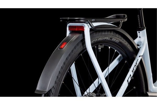 Cube Kathmandu Hybrid ONE 800 - 800 Wh - 28 Zoll - Tiefeinsteiger