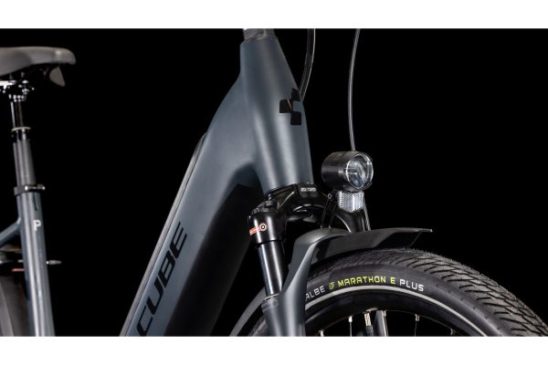 3815764_17103118 Cube Supreme Hybrid Deluxe Pro 625 - 625 Wh - 28 Zoll - Tiefeinsteiger