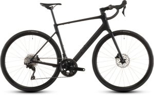 Cube Attain C:62 Race - 28 Zoll - Diamant - 2026
