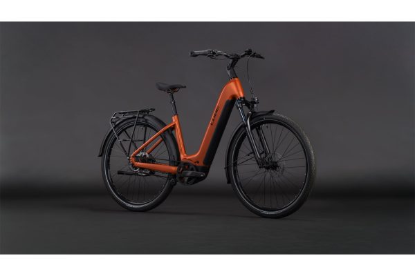 Cube Touring Hybrid Comfort SLX 800 - 800 Wh - 28 Zoll - Tiefeinsteiger - 2026