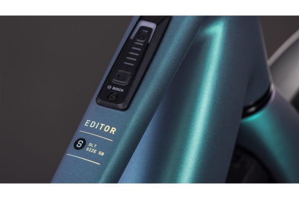 4965226_20479721 Cube Editor Hybrid SLT 400X FE - 400 Wh - 28 Zoll - Trapez - 2026 - smaragdgrey´n´prism